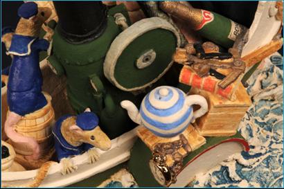 Malcolm Law Ceramics
The Owl and The Pussycat Ceramic Sculpture
Stoneware, T Material and craft crank, underglaze colours plus gold and platinum lustre. Height 60 cms 
�Malcolm Law